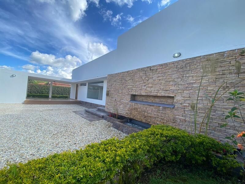 Finca en venta ubicada en Rionegro, sector Llanogrande - 3