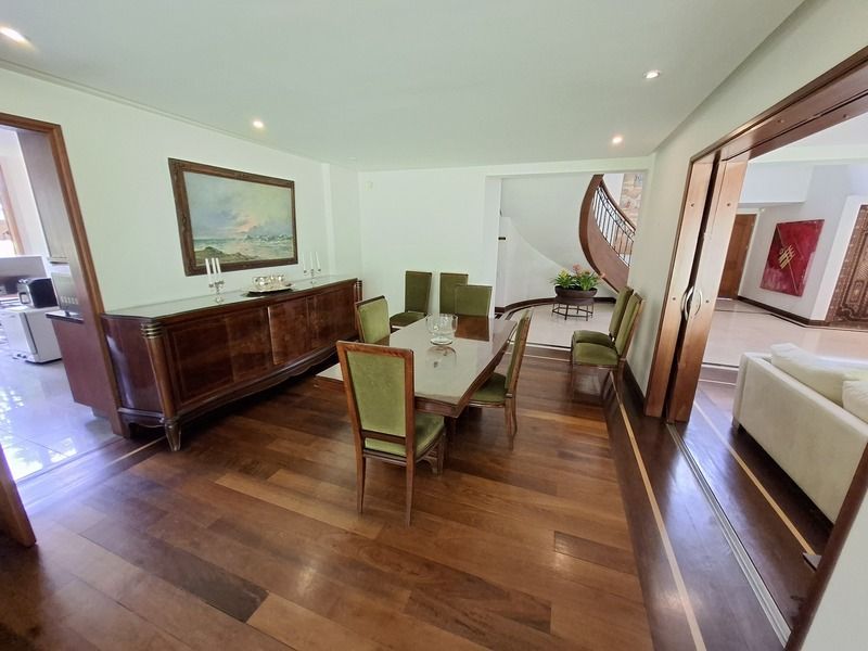 Casa en venta ubicada en Medellín, sector Altos del Poblado - 12
