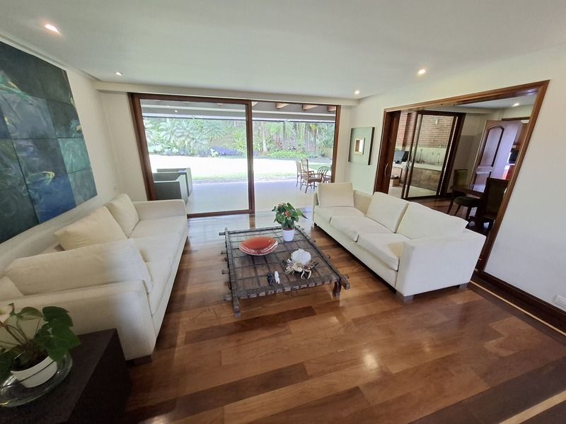 Casa en venta ubicada en Medellín, sector Altos del Poblado - 15