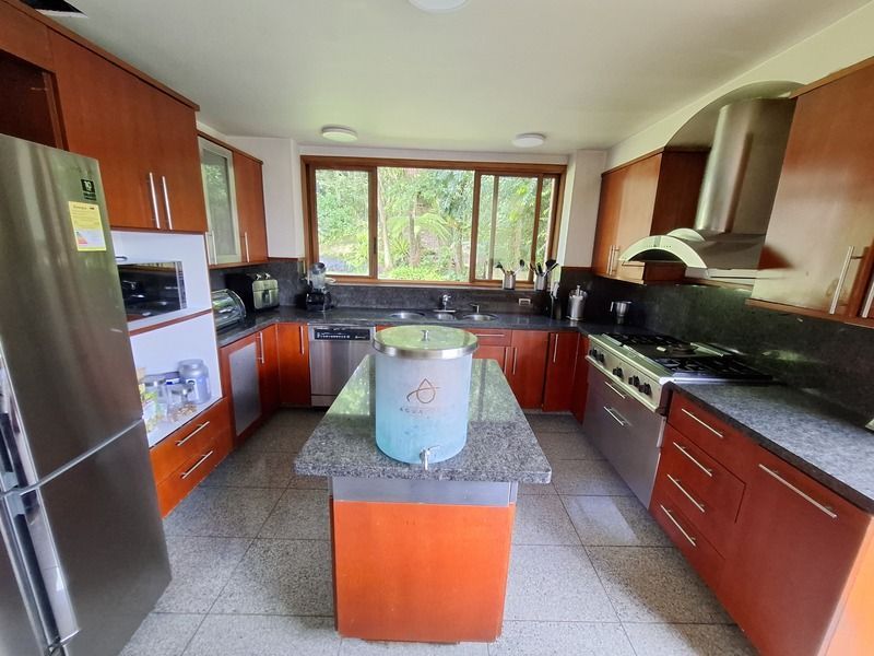 Casa en venta ubicada en Medellín, sector Altos del Poblado - 16