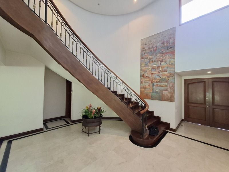 Casa en venta ubicada en Medellín, sector Altos del Poblado - 23