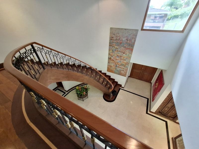 Casa en venta ubicada en Medellín, sector Altos del Poblado - 24