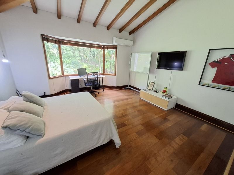 Casa en venta ubicada en Medellín, sector Altos del Poblado - 30