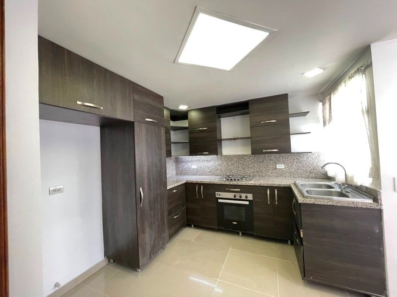 APARTAMENTO EN ARRIENDO UBICADO EN MEDELLIN SECTOR LAURELES - 4