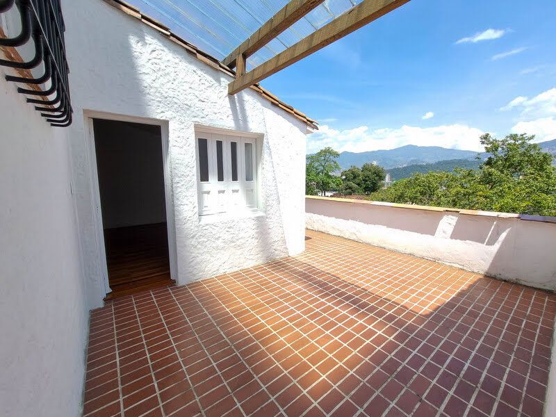 Casa en arriendo ubicada en Medellín, sector Prado Centro - 29