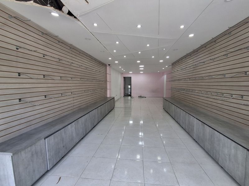Local en arriendo ubicado en Medellín, sector Guayabal - 7