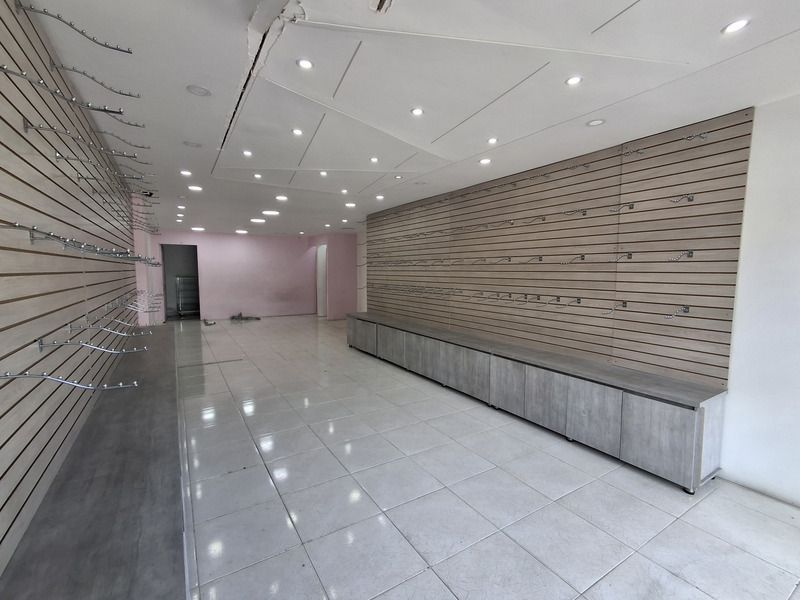 Local en arriendo ubicado en Medellín, sector Guayabal - 8