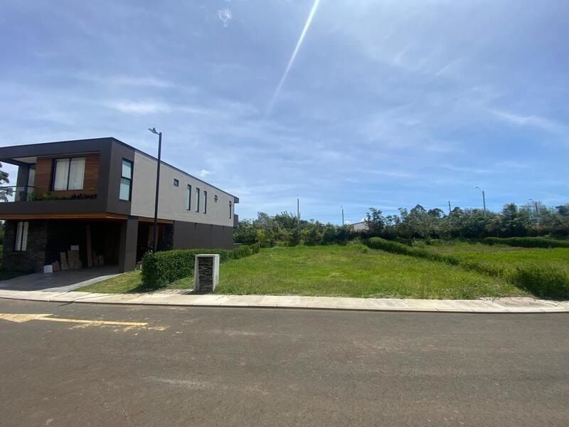 Lote en venta ubicado en Rionegro, sector Llanogrande - 5