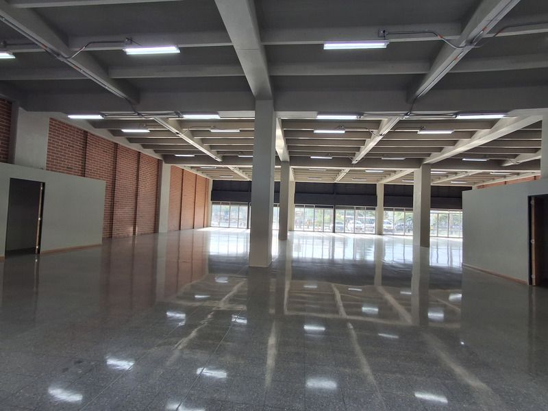 Local en arriendo ubicado en Medellín, sector Guayabal - 3