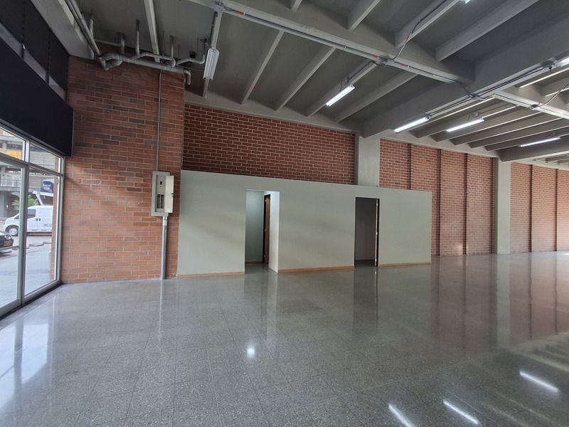 Local en arriendo ubicado en Medellín, sector Guayabal - 4