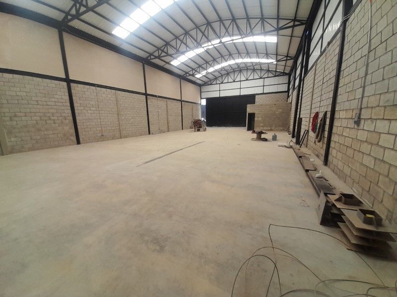 Bodega en arriendo ubicada en Marinilla - 3