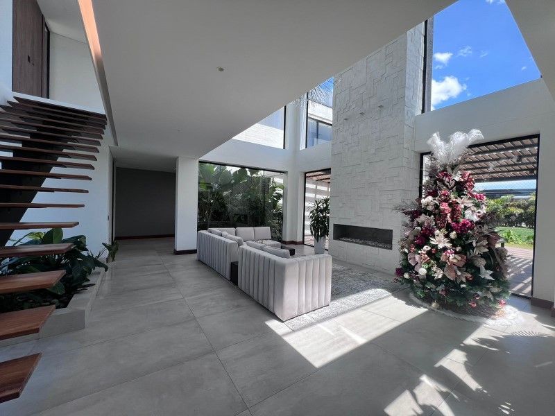 Casa en arriendo ubicada en Rionegro, sector Llanogrande - 4