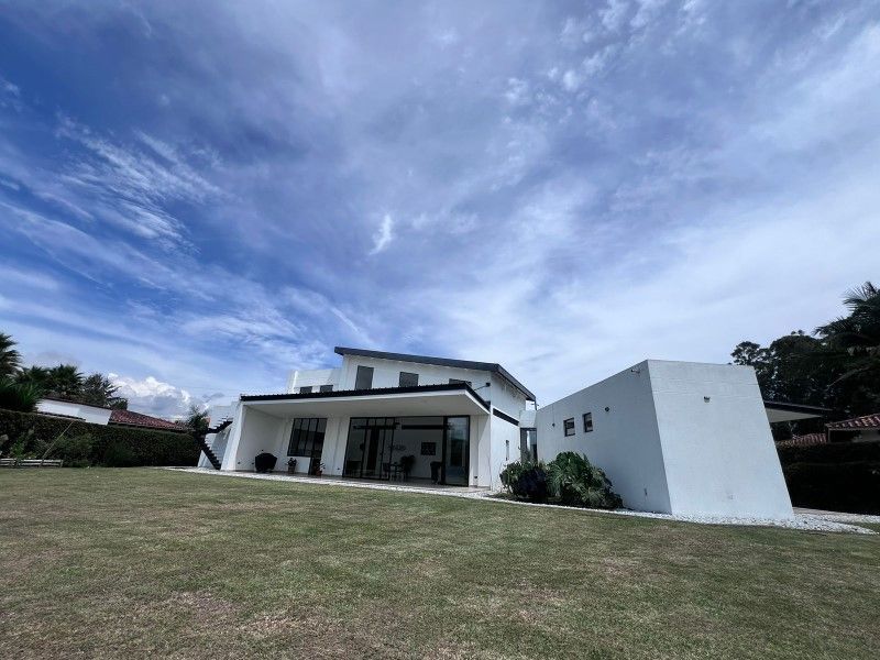 Casa en venta ubicada en Rionegro, sector Llanogrande - 26