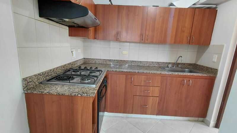 APARTAMENTO EN ARRIENDO UBICADO EN MEDELLIN SECTOR LOS BERNAL - 4