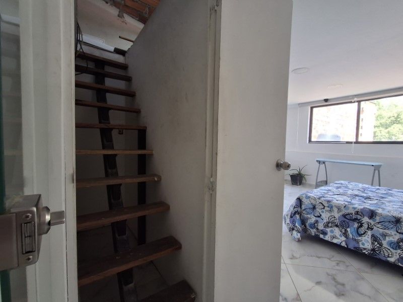 Local en arriendo ubicado en Medellín, sector Belén la Gloria - 5