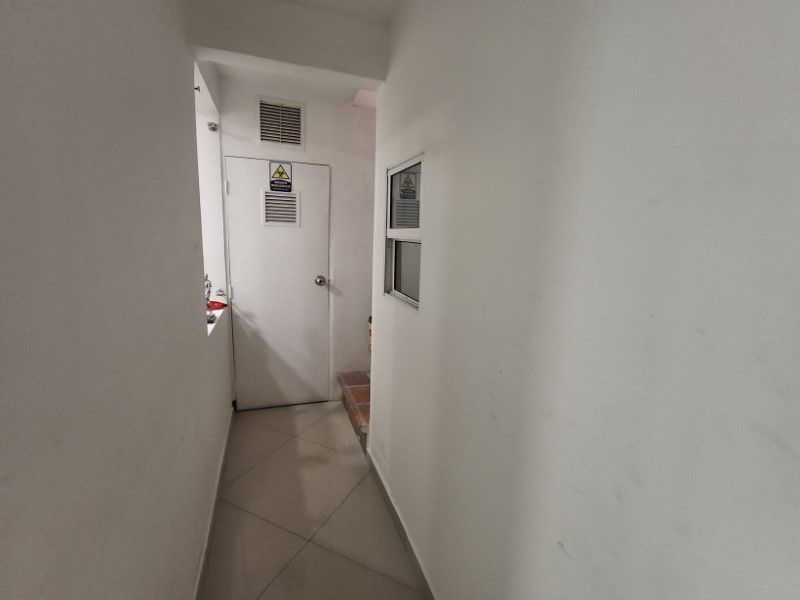 Local en arriendo ubicado en Medellín, sector Belén la Gloria - 11