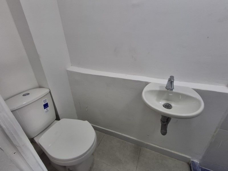 Local en arriendo ubicado en Medellín, sector Belén la Gloria - 16