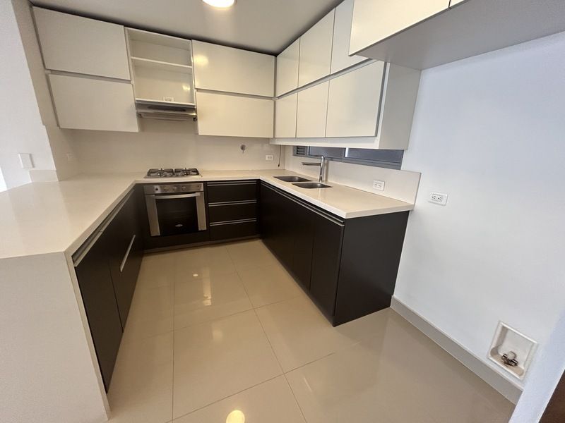 Apartamento en arriendo ubicado en Medellín, sector Los Balsos - 4