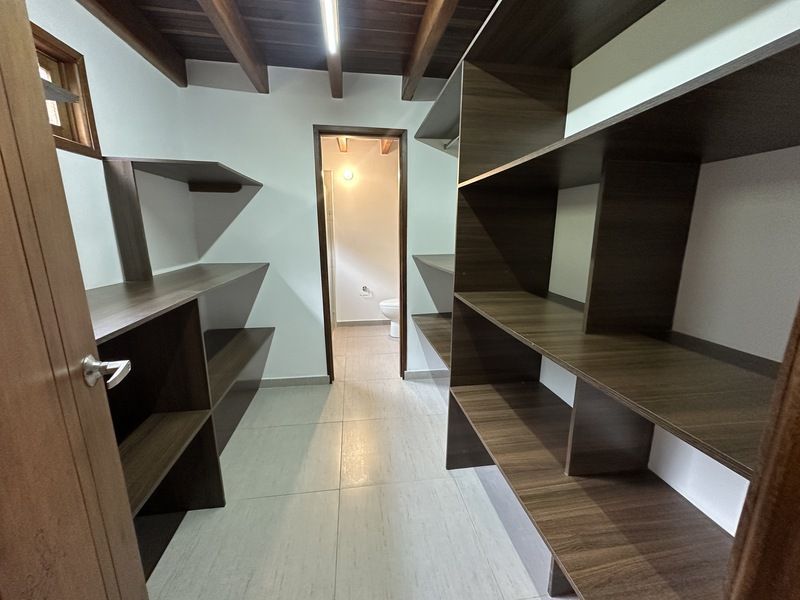 Casa en arriendo ubicada en Envigado, sector Las Antillas - 15