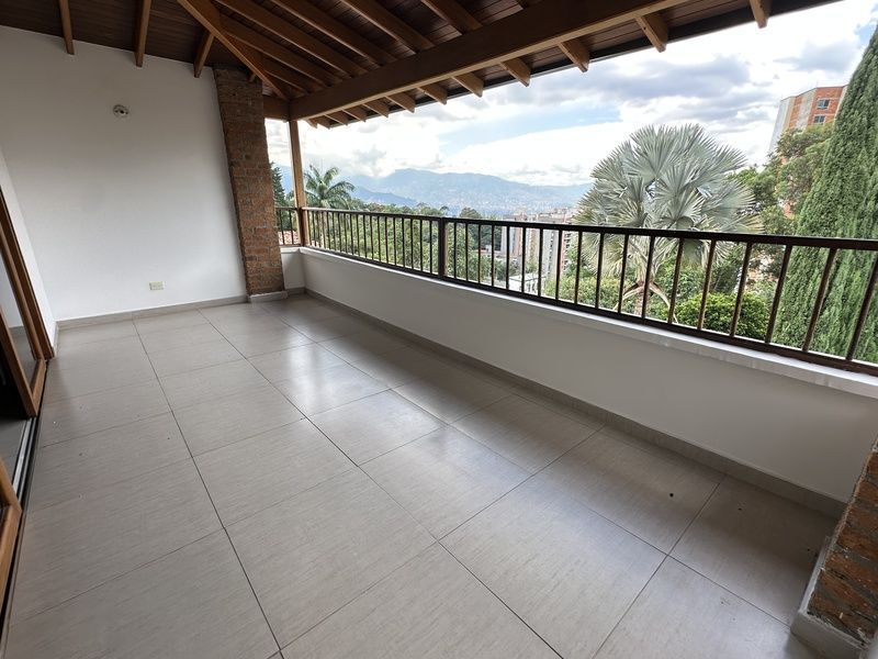 Casa en arriendo ubicada en Envigado, sector Las Antillas - 22