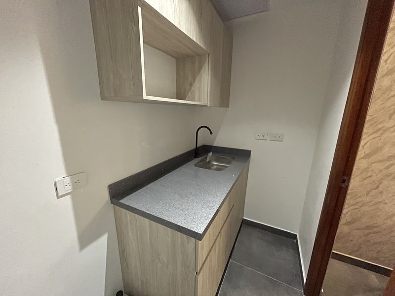 Oficina en arriendo ubicada en Envigado, sector La Frontera - 6