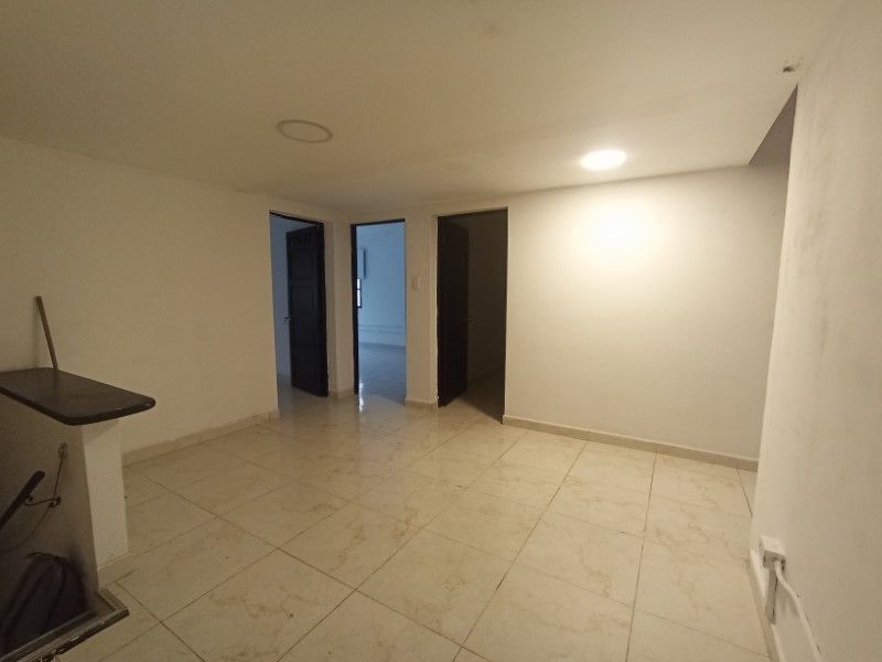 Casa en arriendo ubicada en Medellín, sector Florida Nueva - 2