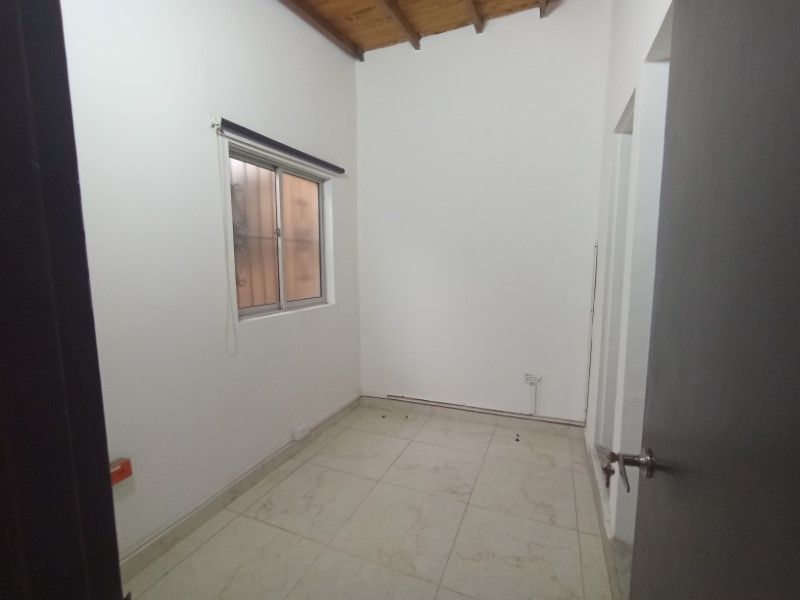 Casa en arriendo ubicada en Medellín, sector Florida Nueva - 11