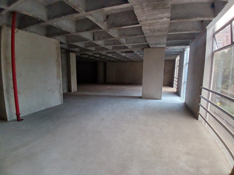 Bodega en arriendo ubicada en Medellín, sector Conquistadores - 13
