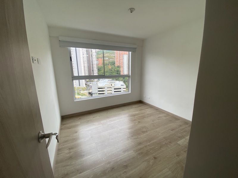 Apartamento en arriendo ubicado en Medellín, sector Calazan Parte Alta - 8
