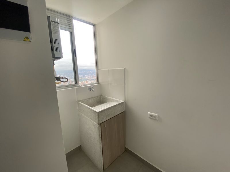 Apartamento en arriendo ubicado en Medellín, sector Calazan Parte Alta - 15