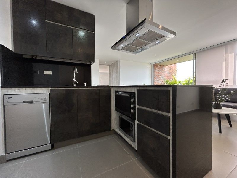 Apartamento en arriendo ubicado en Envigado, sector Loma del Esmeraldal - 8