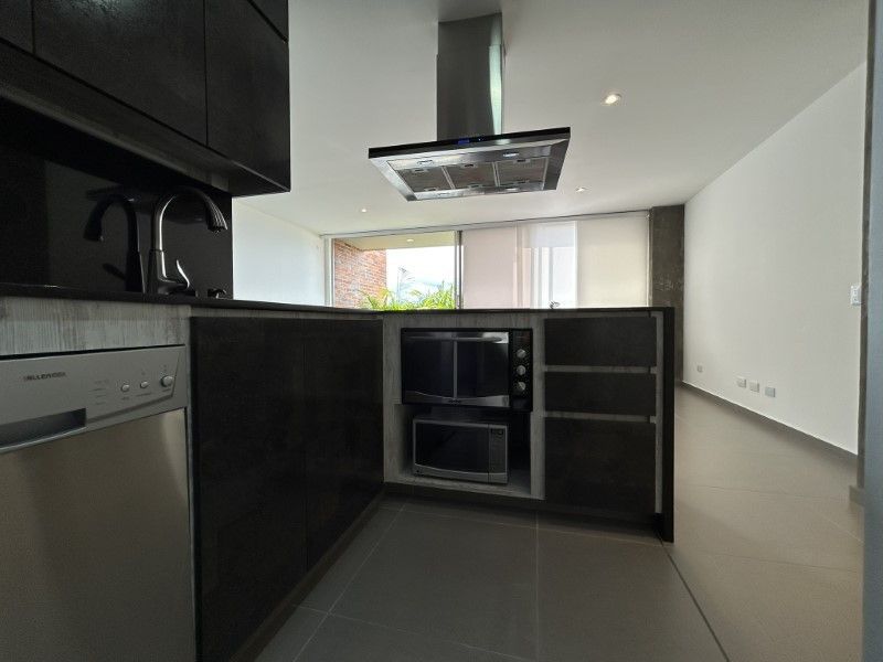 Apartamento en arriendo ubicado en Envigado, sector Loma del Esmeraldal - 9
