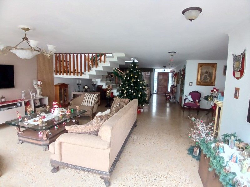 Casa en arriendo ubicada en Medellín, sector Conquistadores - 12