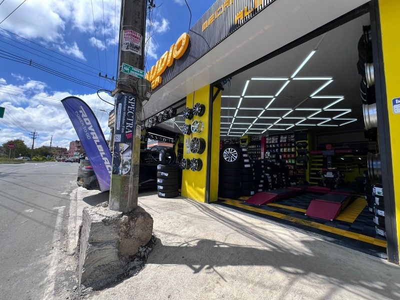 Local en venta ubicado en Rionegro, sector Los Lagos - 2