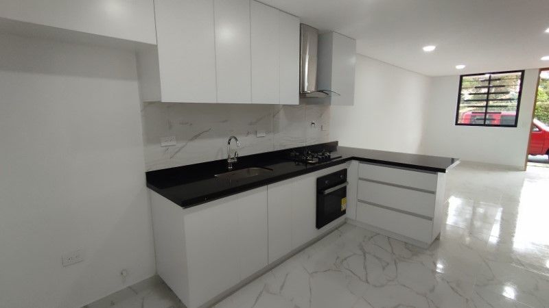 CASA EN ARRIENDO UBICADA EN LA CEJA SECTOR VIVA - 5