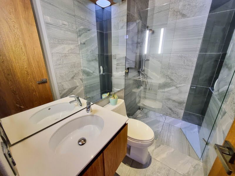 Casa en venta ubicada en Envigado, sector Alto de las Palmas - 52