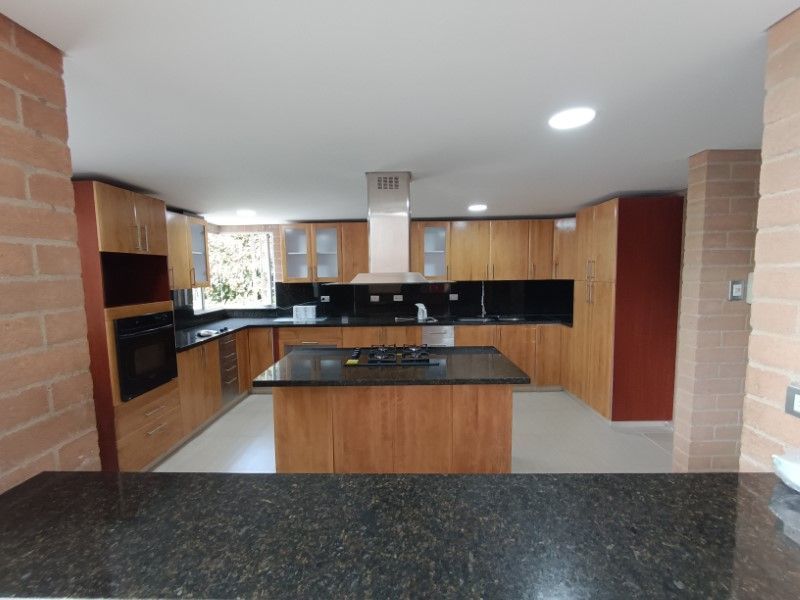 Casa en venta ubicada en Envigado, sector Loma del Escobero - 8