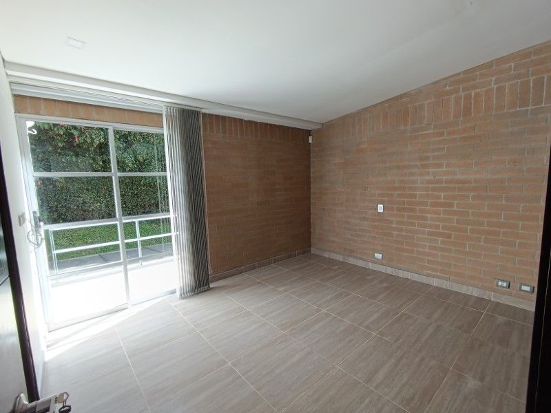 Casa en venta ubicada en Envigado, sector Loma del Escobero - 11
