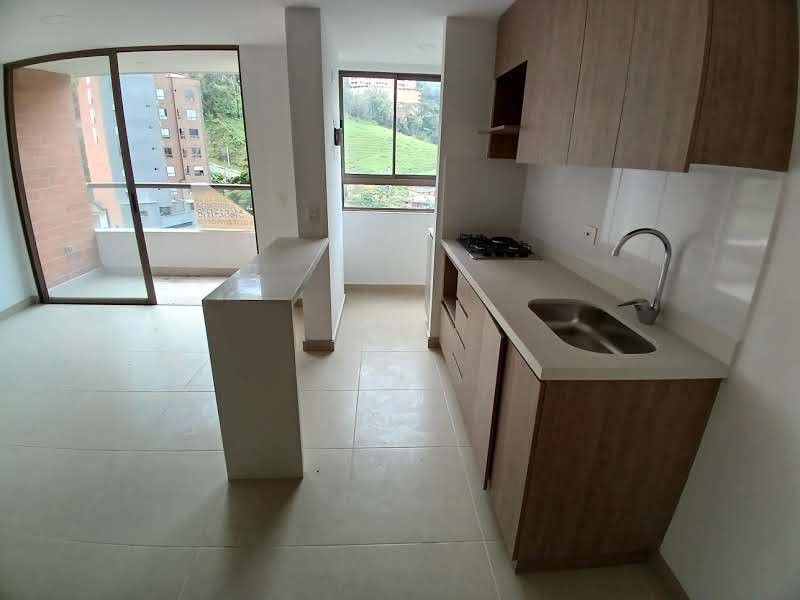 Apartamento en arriendo ubicado en Sabaneta, sector El Carmelo - 6