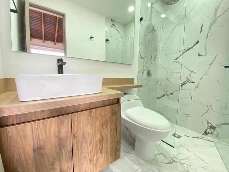 Casa en arriendo ubicada en Envigado, sector Loma de Benedictinos - 19