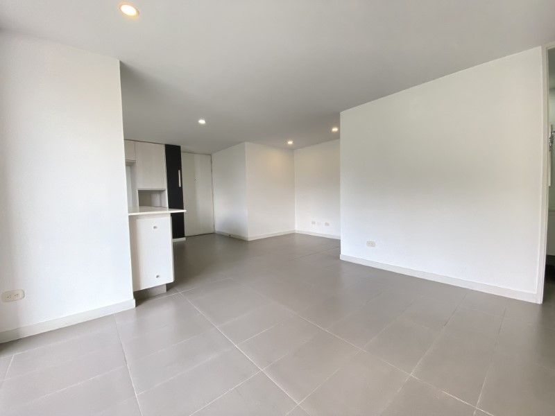 Apartamento en arriendo ubicado en Medellín, sector Castropol - 2