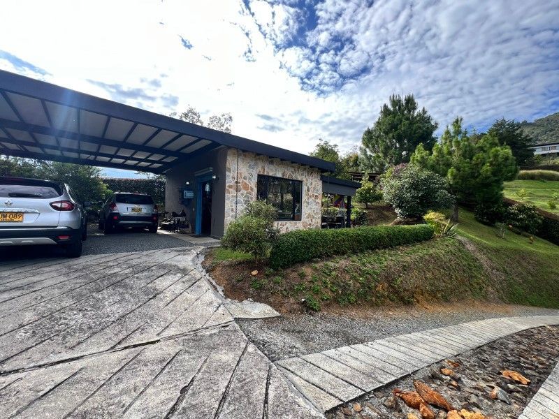 Casa en venta ubicada en La Ceja, sector Cantarrana - 13