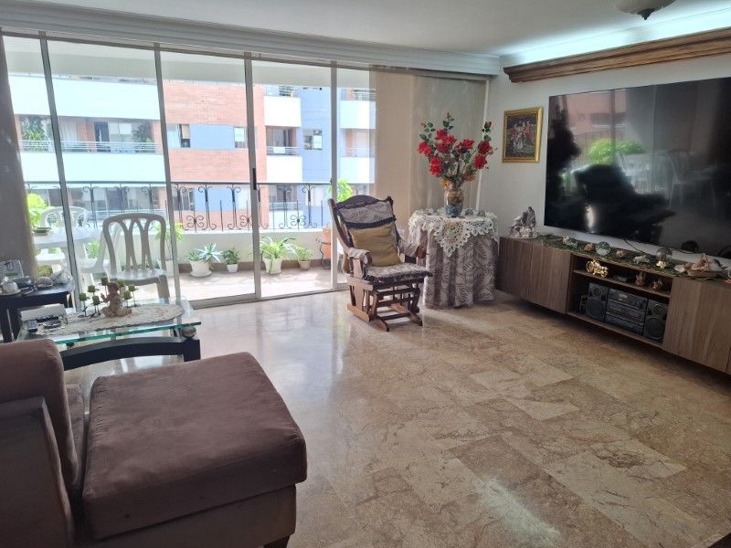 Apartamento en venta ubicado en Medellín, sector Santa Teresita - 2
