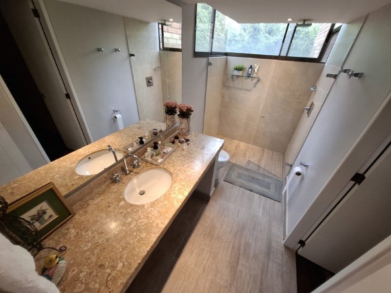 Apartamento en venta ubicado en Medellín, sector Loma de los Gonzalez - 24