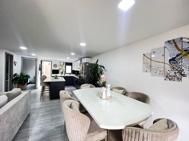 Casa en venta ubicada en La Ceja - 4