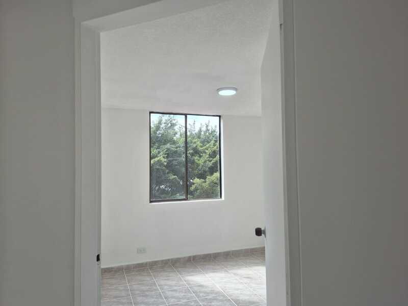 Apartamento en venta ubicado en Medellín, sector Loma San Julian - 12