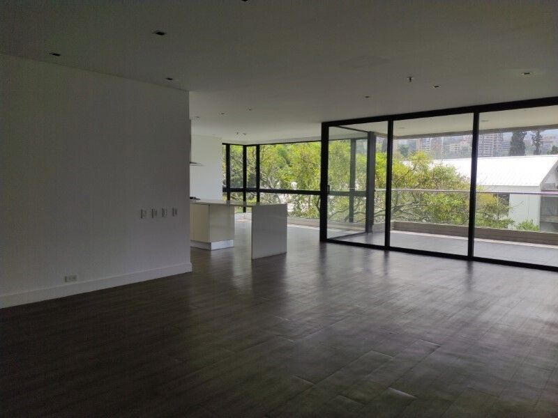 Apartamento en arriendo ubicado en Medellín, sector Los Balsos - 2