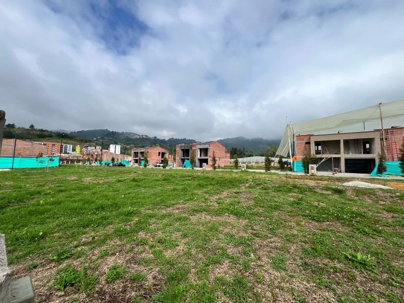 Lote en venta ubicado en La Ceja, sector Circunvalar - 2