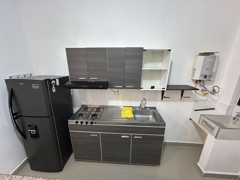 Apartaestudio en arriendo ubicado en Medellín, sector San Joaquín - 5