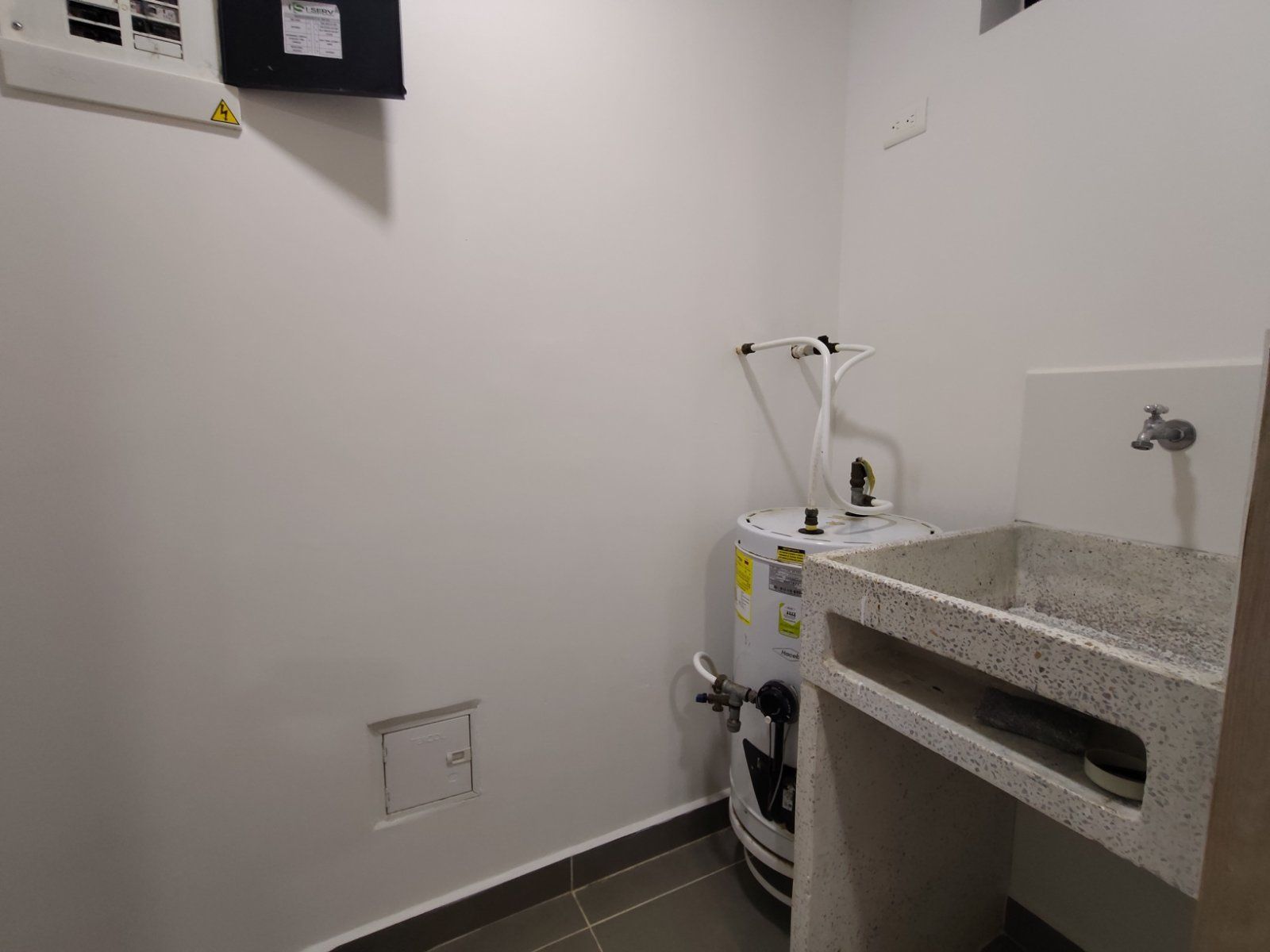 APARTAMENTO EN ARRIENDO UBICADO EN RIONEGRO SECTOR LOS COLEGIOS - 13